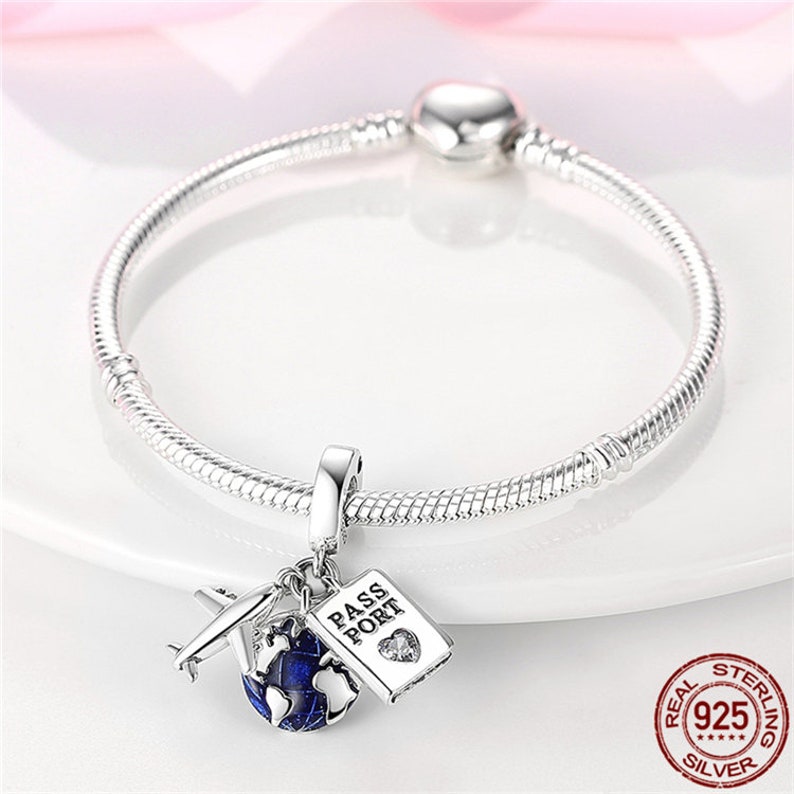 I Love to Travel Dangle Charm